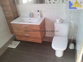 BAÑO BALDOSAS 02.jpg